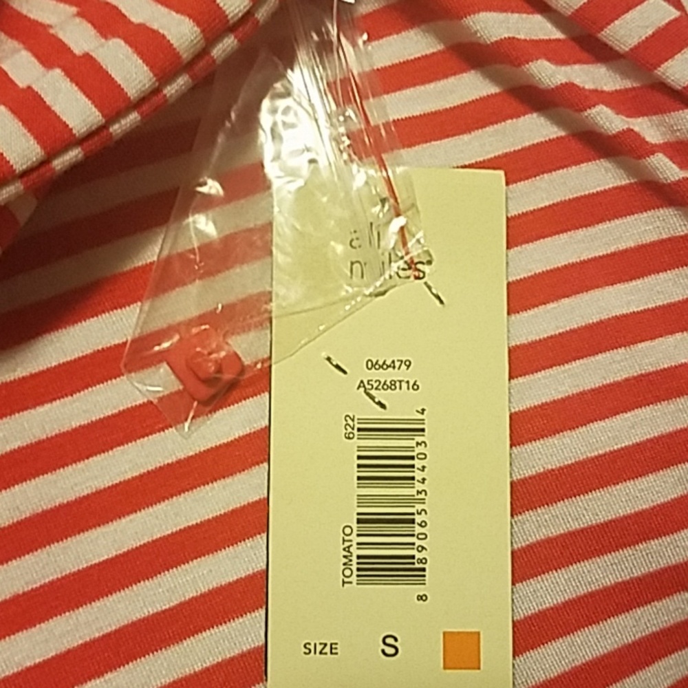 Tunic - Picture 4 of 4